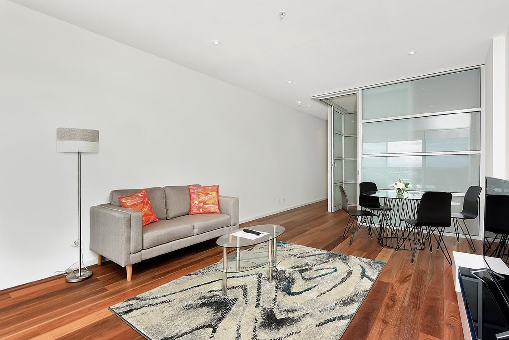 Vision On Morphett Adelaide Central Екстер'єр фото